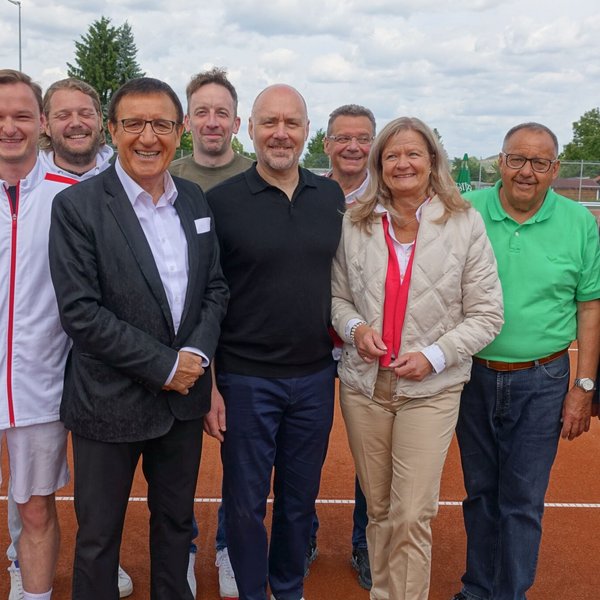 Einweihungsfeier der neuen Tennis-Anlage