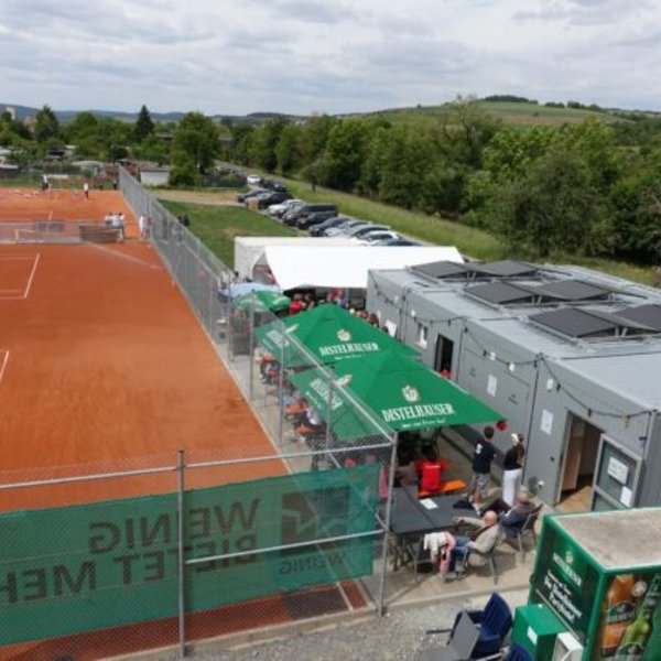 Einweihungsfeier der neuen Tennis-Anlage